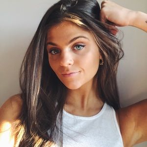 Meet your Posher, Ciara